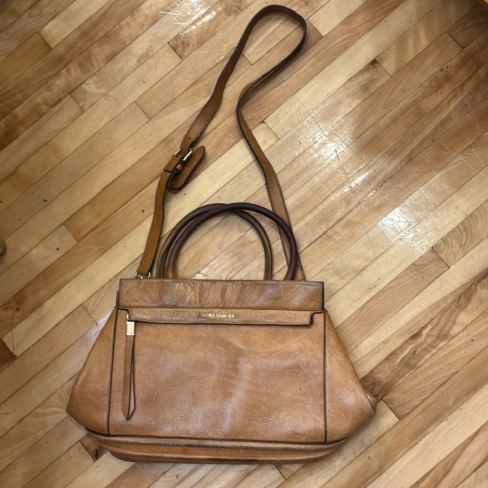 Vince Camuto